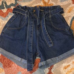 SHEIN — Paper Bag Jean Shorts With Belt